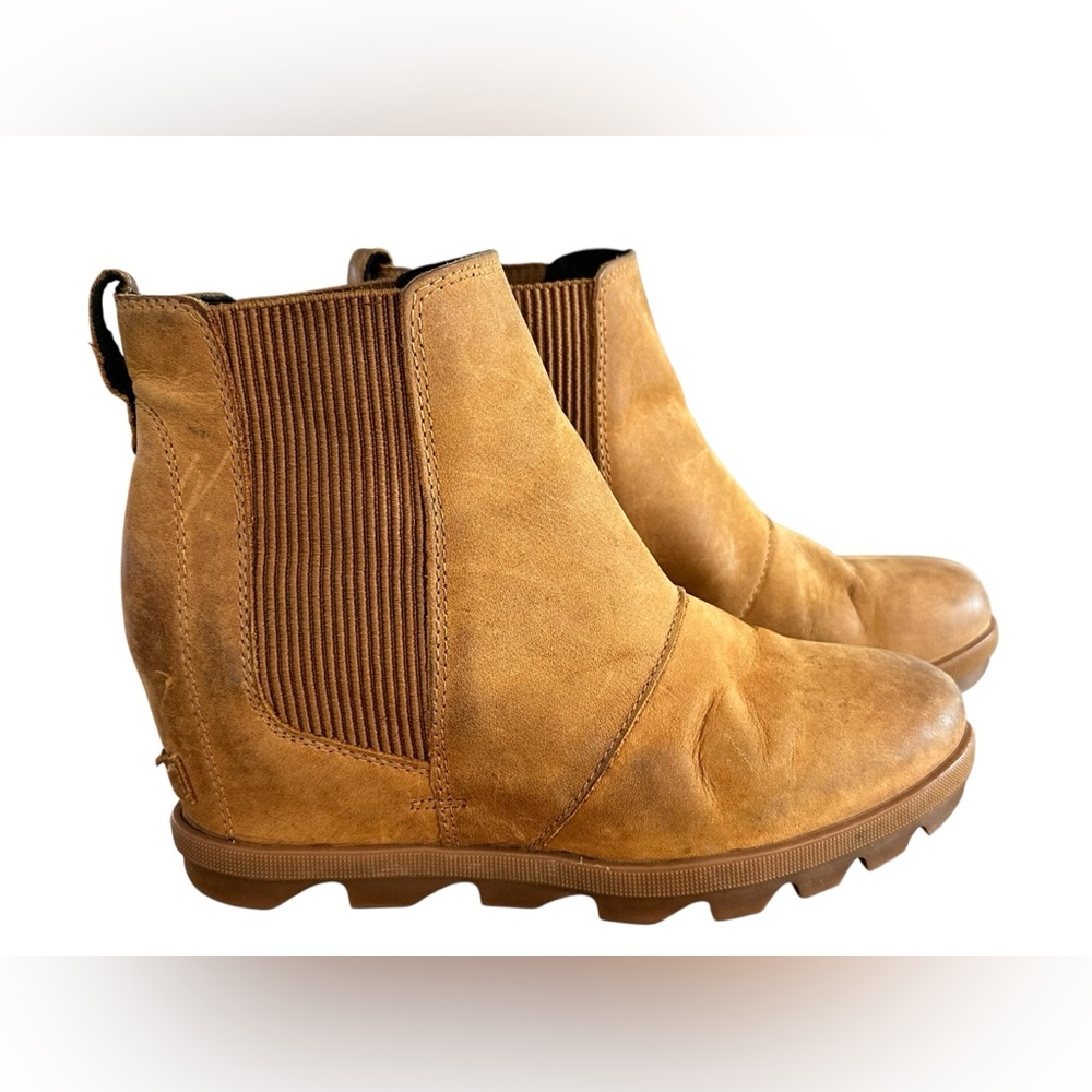 Sorel JOAN OF ARCTIC™ WEDGE III CHELSEA BOOTIE Women’s Size 8 Tan Waterproof b17